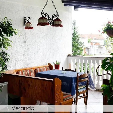 Anica Iles Apartament